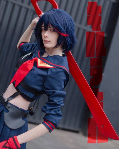 Anime Girl Cosplay with Blue Hair | shaireproductions.com | Flickr